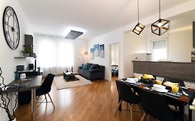 Corner Apartment - Loggia